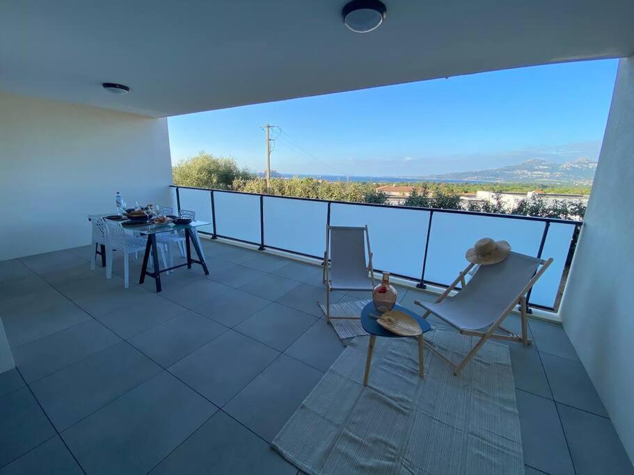 Exceptionnelle Vue Mer Calvi - Piscine - T2 Екстер'єр фото